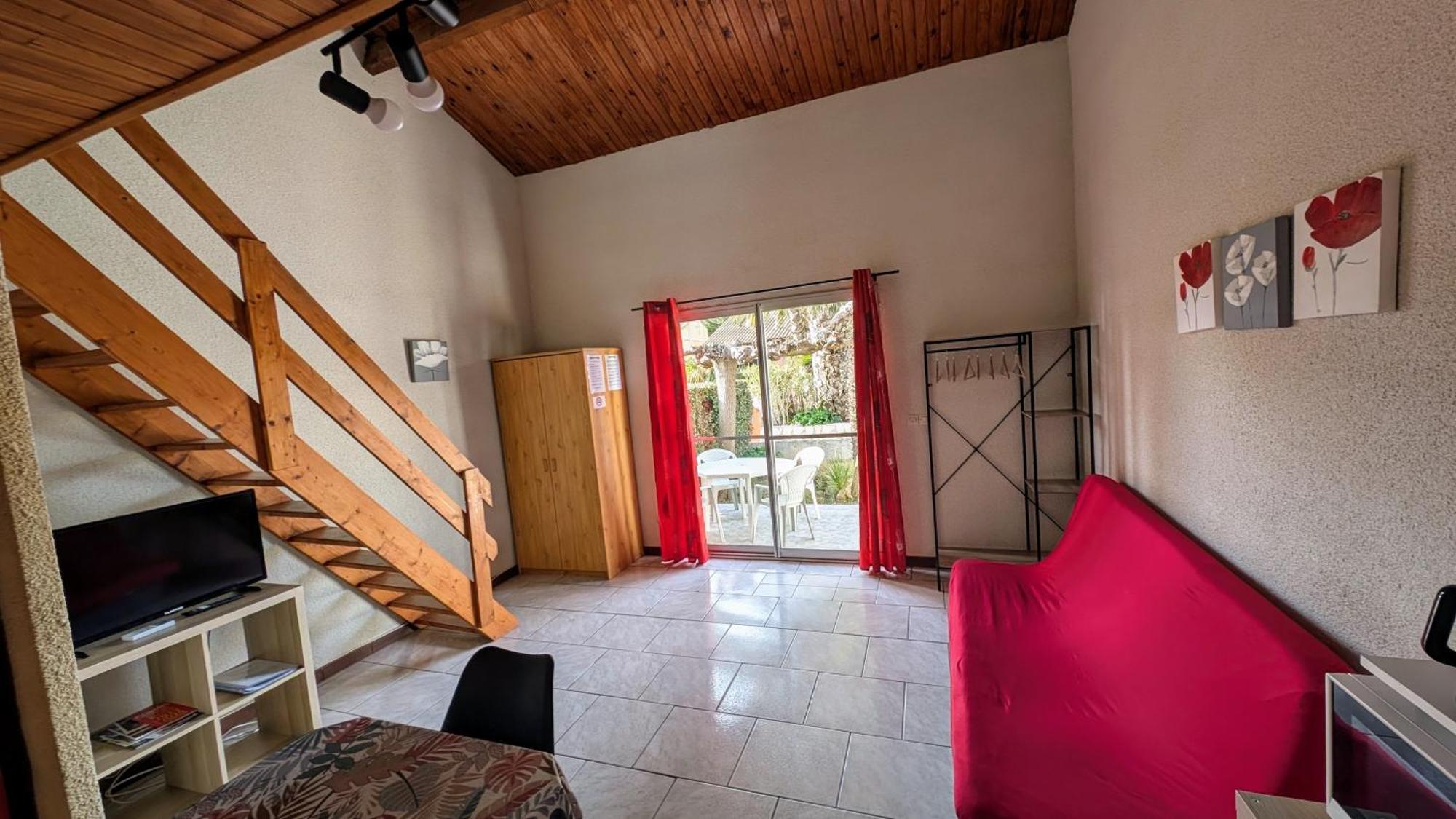 Gite La Capelle Roquefort Des Corbieres Sigean Narbonne Aude Стая снимка